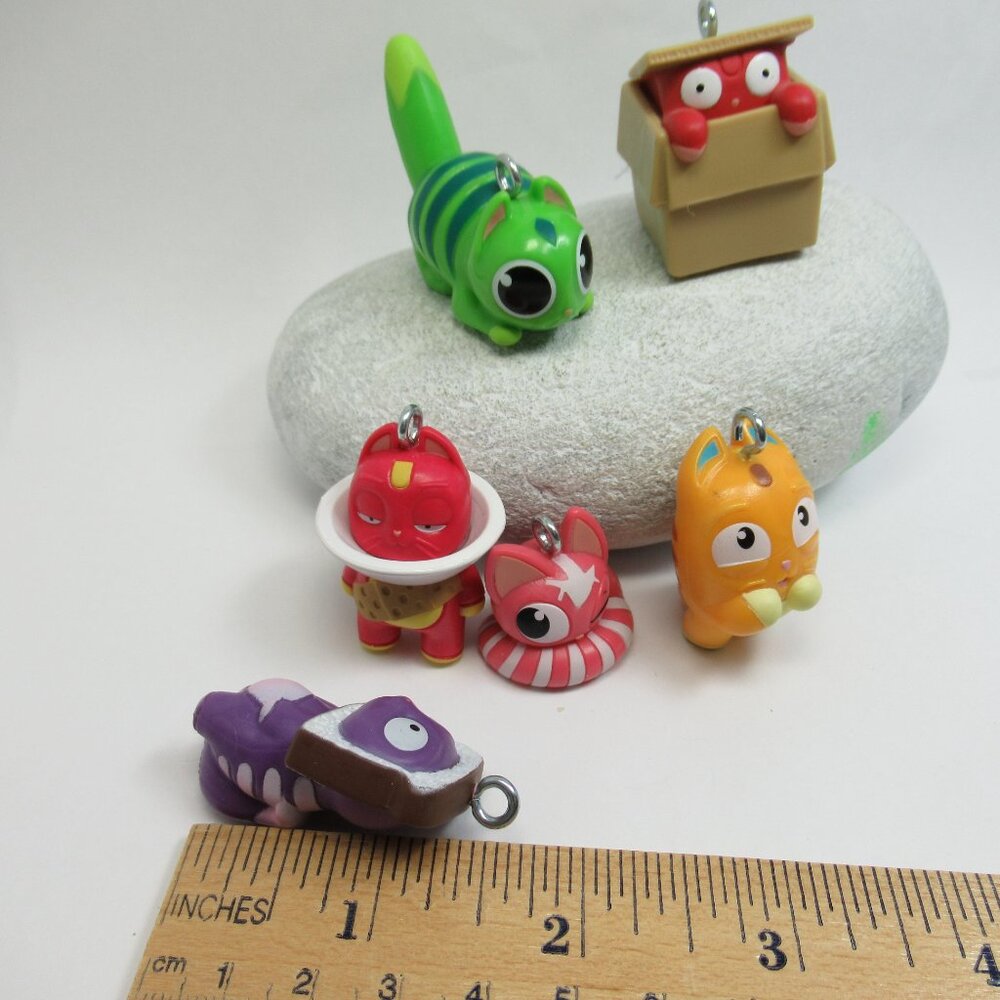 Lost Kitties Ornaments